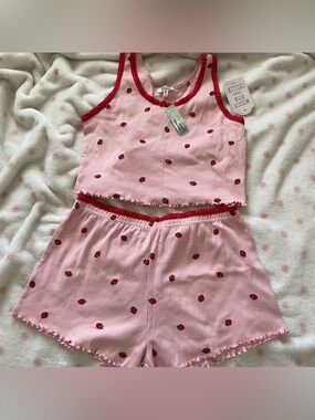 strawberry pajama set💝
